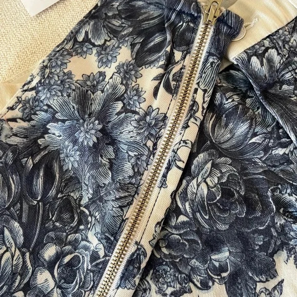 NWT MOTHER Jeans The Looker Ankle Zip Floral  My Lady Hot at Hand Sz26 - Picture 4 of 4